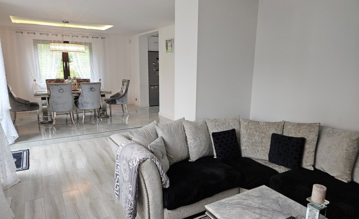 dom na sprzedaż - Świebodzice, Centrum